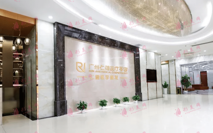 广州面部脂肪填充专家排名表推荐！有你心怡的医生吗？