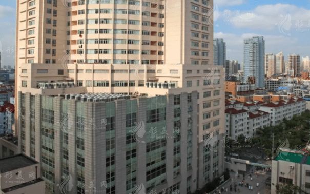 上海九院取假体隆胸一般多少钱？收费标准/医生名单一览