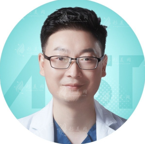长沙爱思特吸脂怎么样？哪个医生好？杨千里医生怎么样？