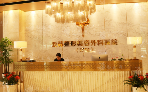 武汉面部吸脂哪家好？亚韩、美莱、仁爱时光好评高分~