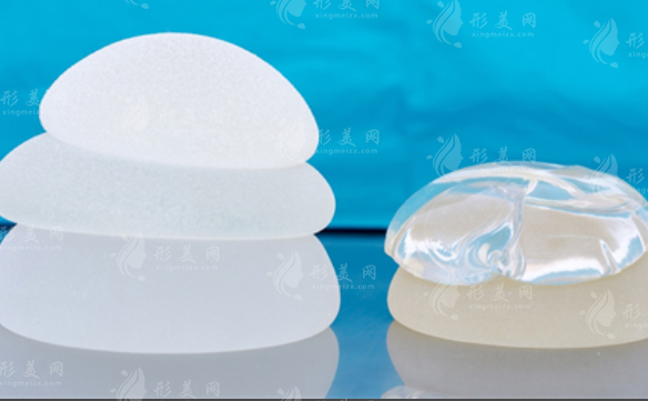 北京丰胸医院排名前十!假体自体脂肪隆胸价格医生全攻略