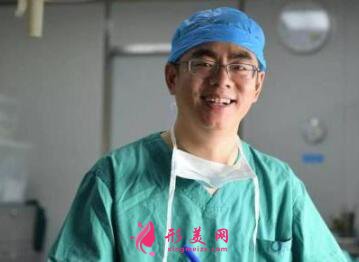 北京大学深圳整形外科崔永言医生