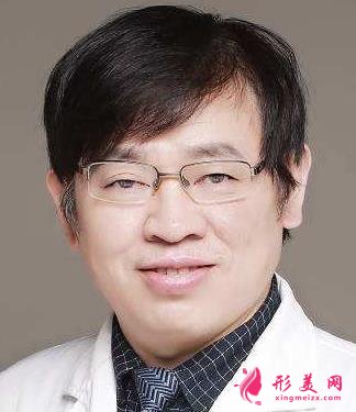 上海九院戴传昌大夫隆鼻案例：术后五官立体风韵佳！